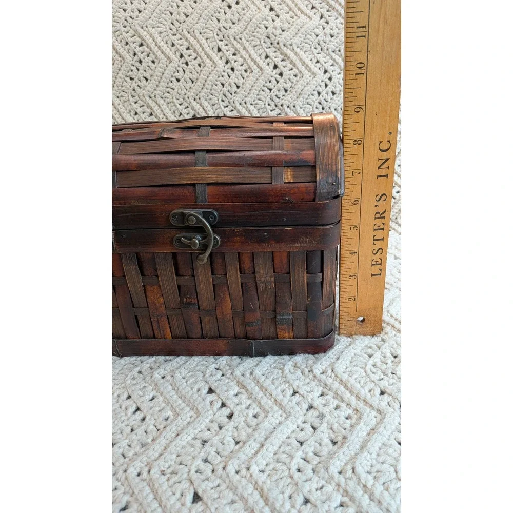 Vintage Bamboo Wicker Treasure Chest Domed Lid Storage Box Dark Brown 9 Inch